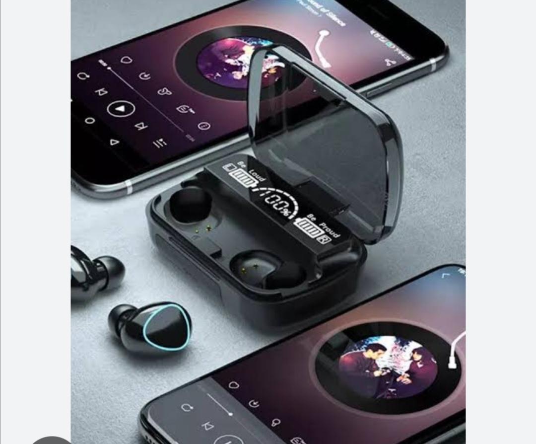 Men Ear Buds With High Sound