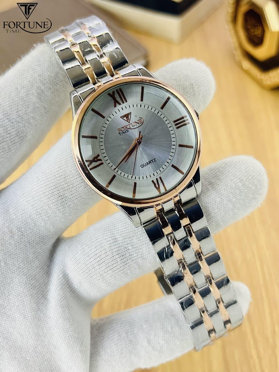 Women Stylish Quartz Watch