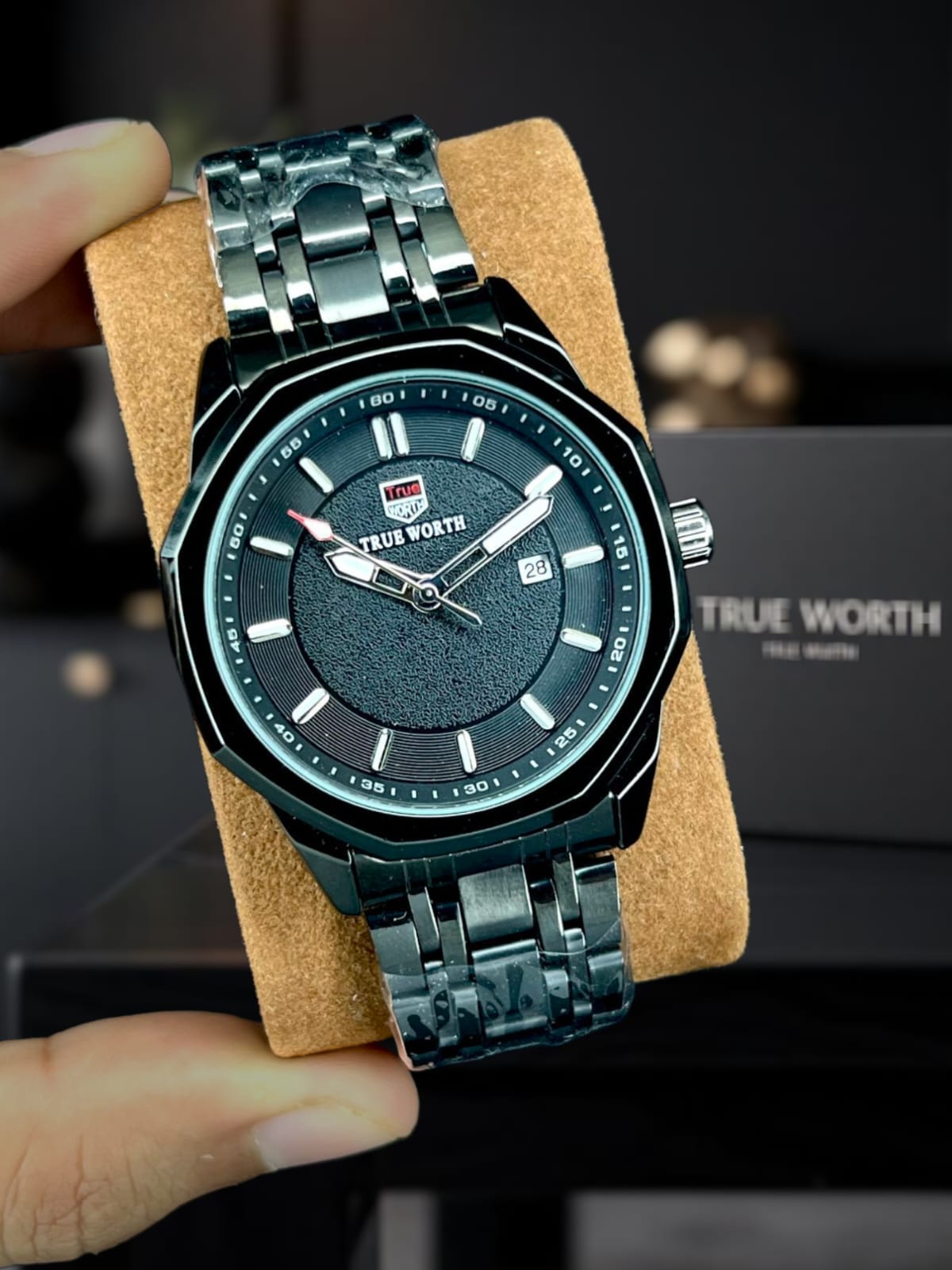 Men Stylish Quartz Watch